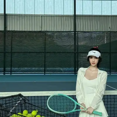 秦欣玲